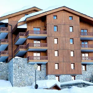  Holiday park Vvf Les 3 Vallees France